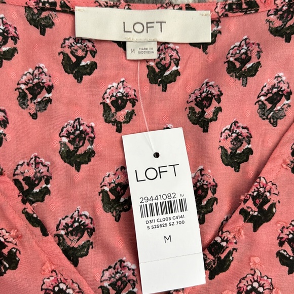 BRAND NEW - LOFT - Women’s Blouse - Medium - Picture 2 of 8